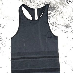 Lululemon Gleam and glow Tank